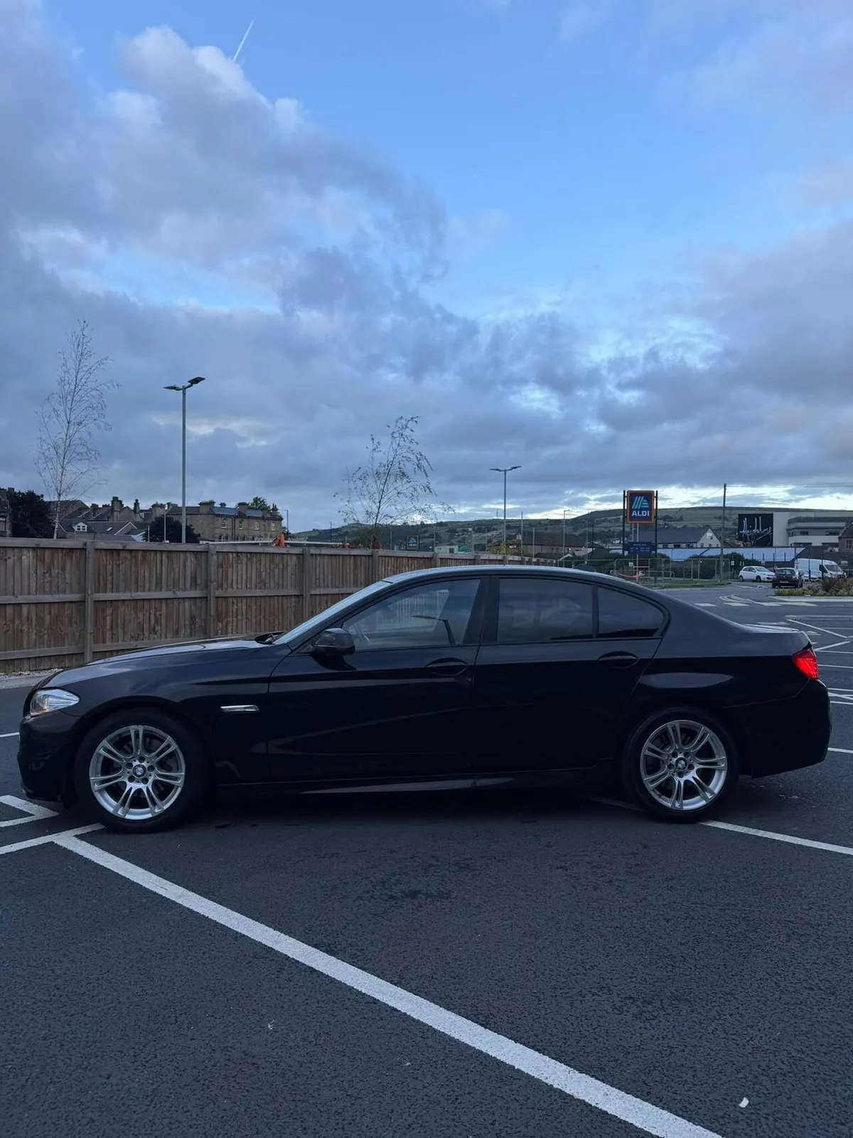 BMW 5 Series 2011 photo 4
