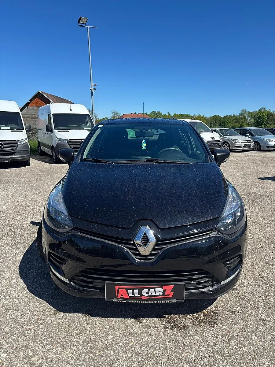 Renault Clio 2017 photo 2