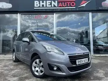 Peugeot 5008 2016 photo 3