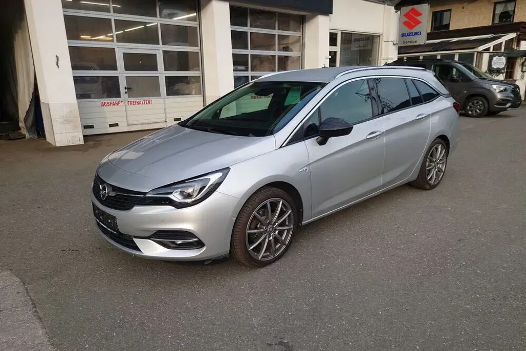 Opel Astra 2021 photo 2