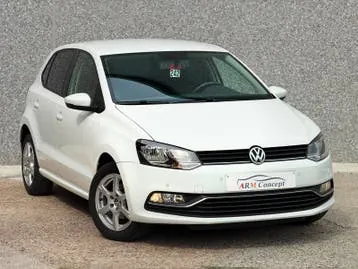 Volkswagen Polo 2015 photo 2
