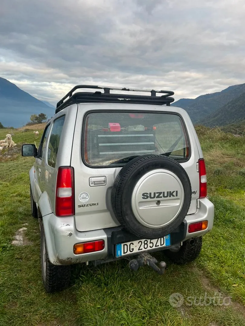 Suzuki Jimny 2007 photo 3