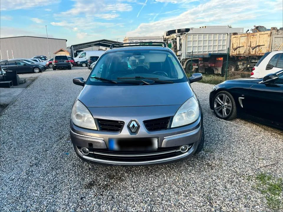 Renault Megane Scenic