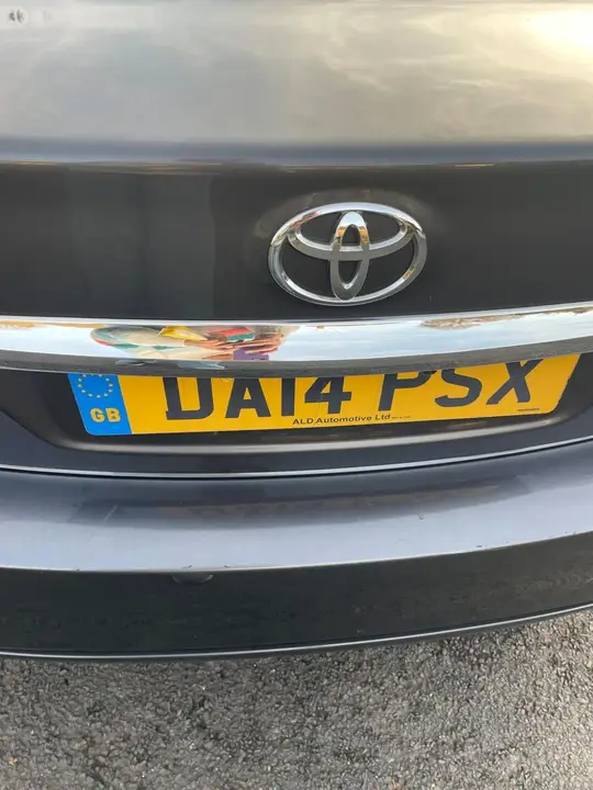 Toyota Avensis 2014 photo 4