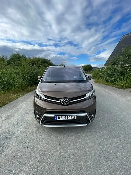 Toyota Proace Verso 2017 photo 3