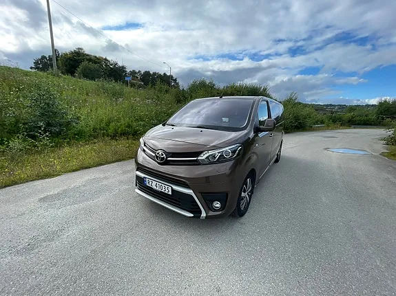 Toyota Proace Verso 2017 photo 2