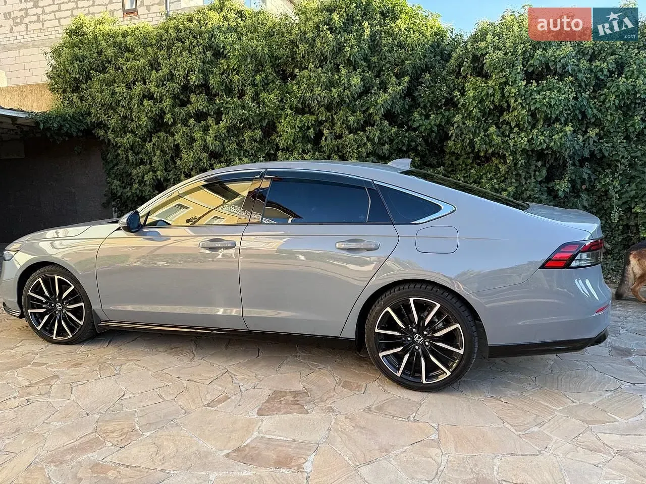 Honda Accord 2025 photo 2