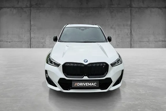 BMW Ix1 2023 photo 2