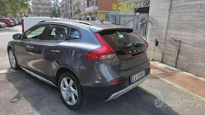Volvo V40 2013 photo 5