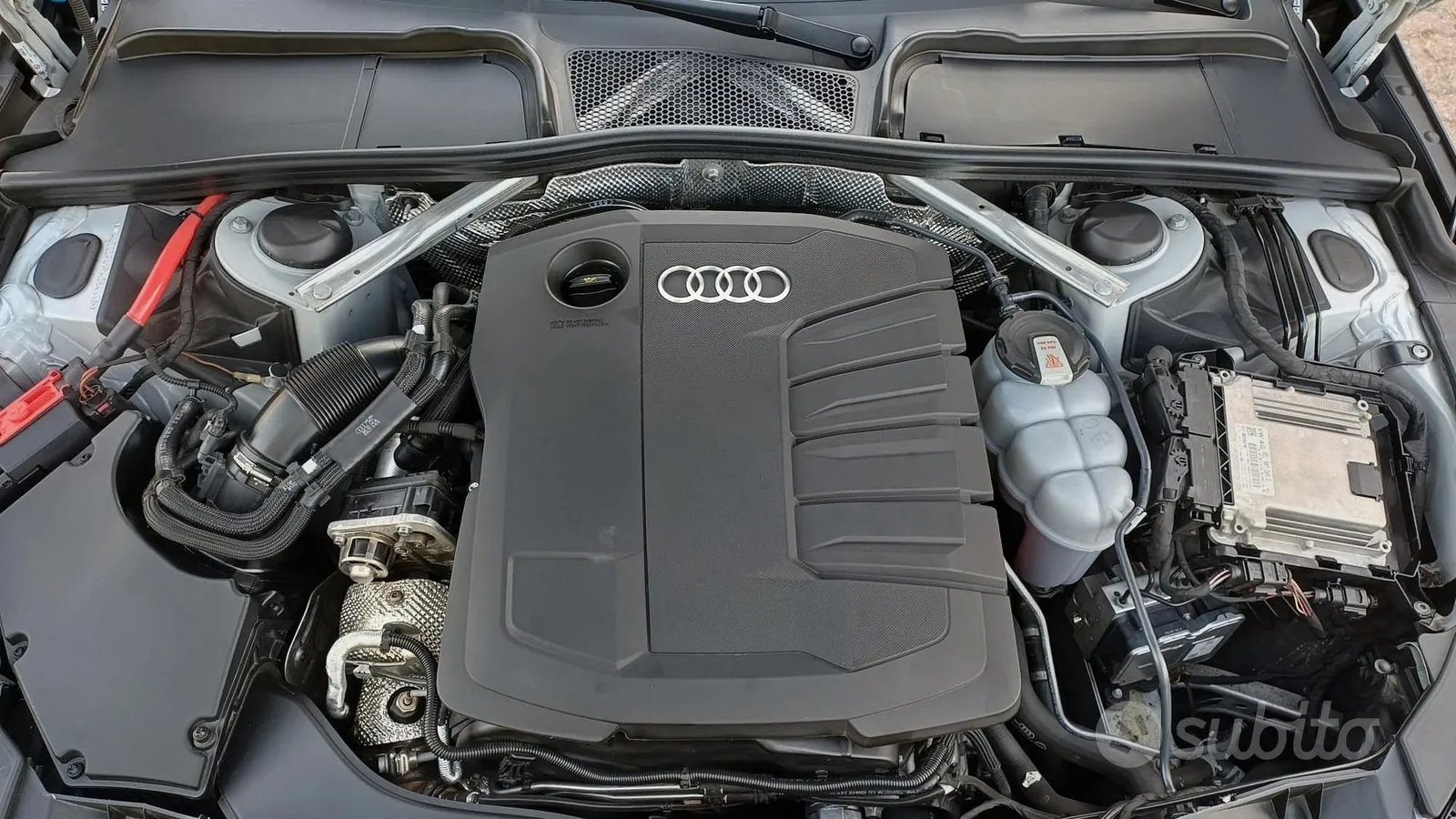 Audi A4 2023 photo 4
