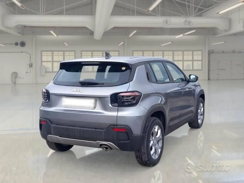 Jeep Avenger 2023 photo 2