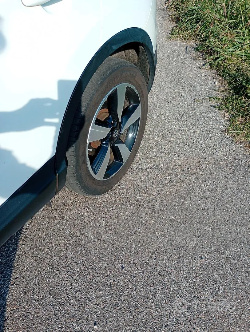 Nissan Qashqai 2015 photo 5