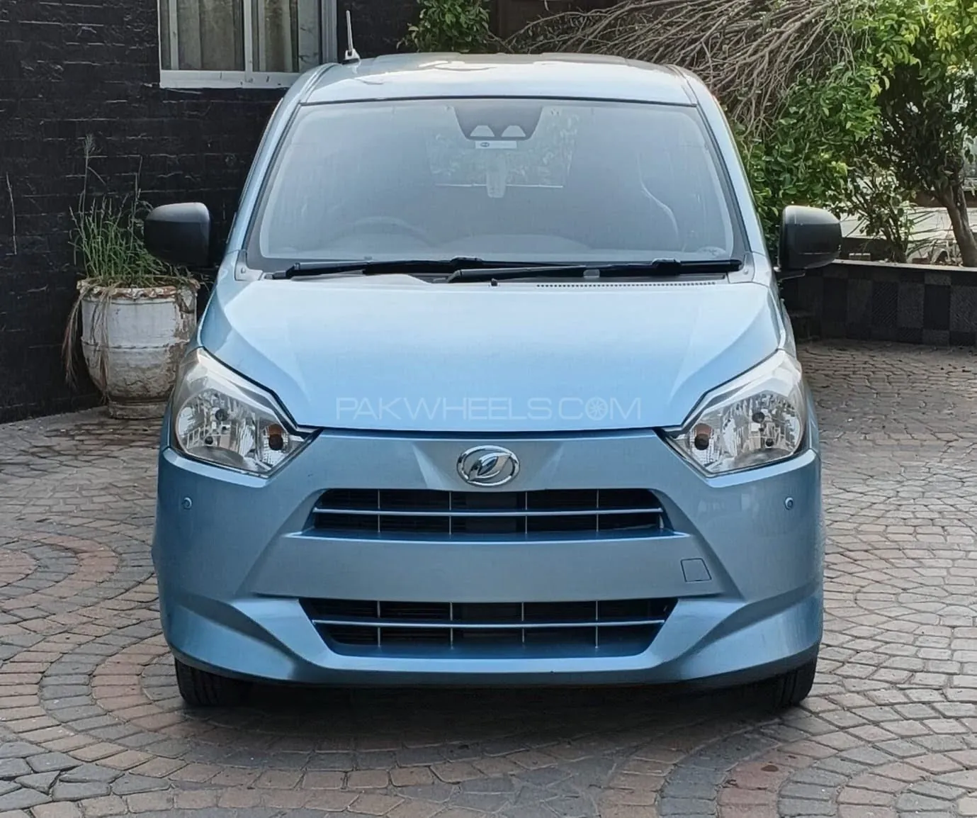 Daihatsu Mira