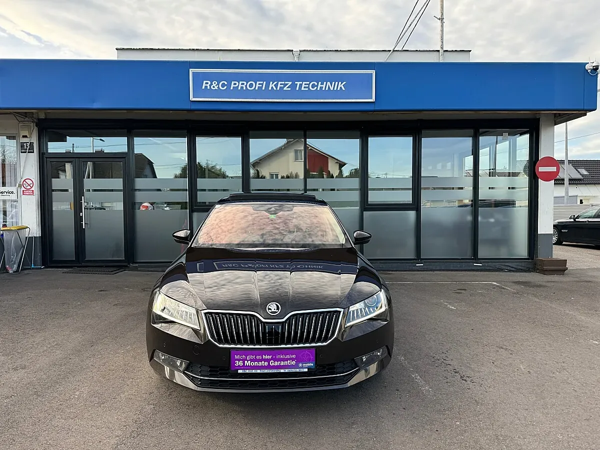 Skoda Superb 2017 photo 3