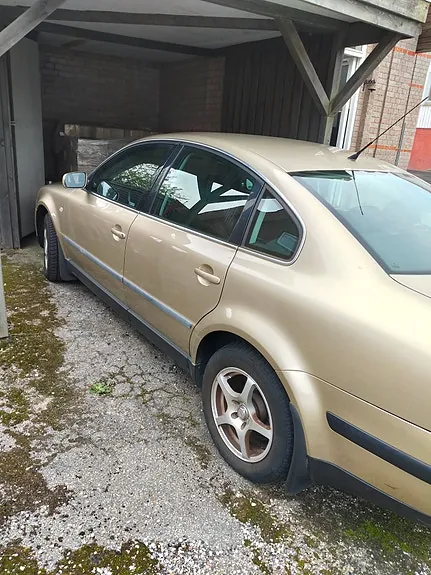 Volkswagen Passat 2004 photo 2