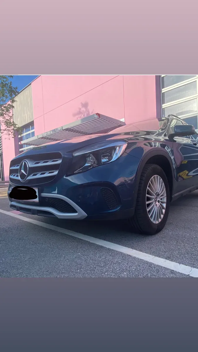 Mercedes-Benz Gla Class 2019 photo 3