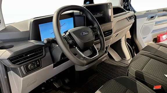Ford Custom 2027 photo 4