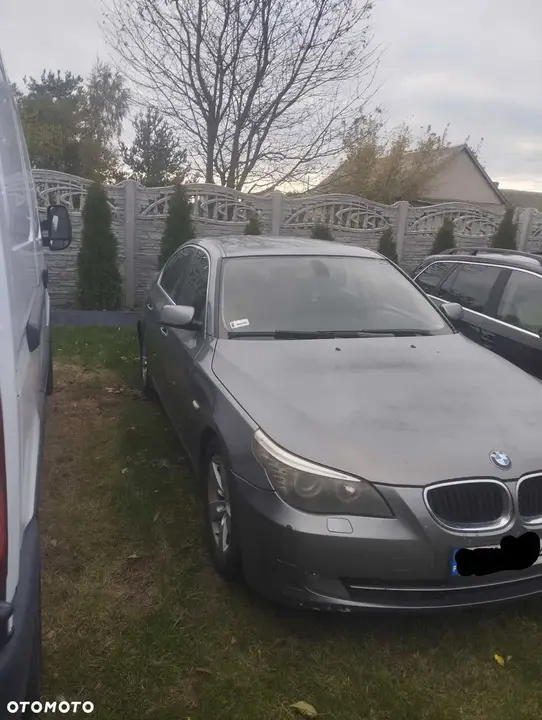BMW E60 2008 photo 2