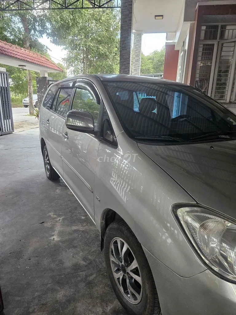 Toyota Innova 2007 photo 3