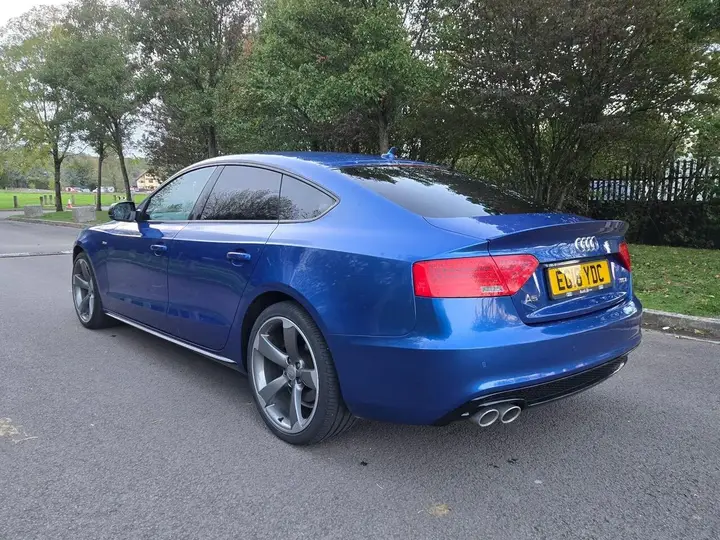 Audi A5 2016 photo 5