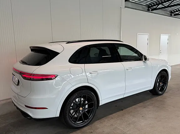 Porsche Cayenne Turbo 2019 photo 5