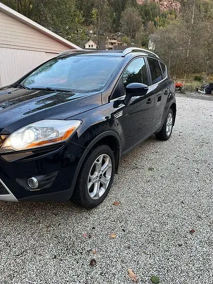 Ford Kuga 2011 photo 2