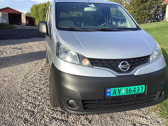 Nissan Nv200 2011 photo 2