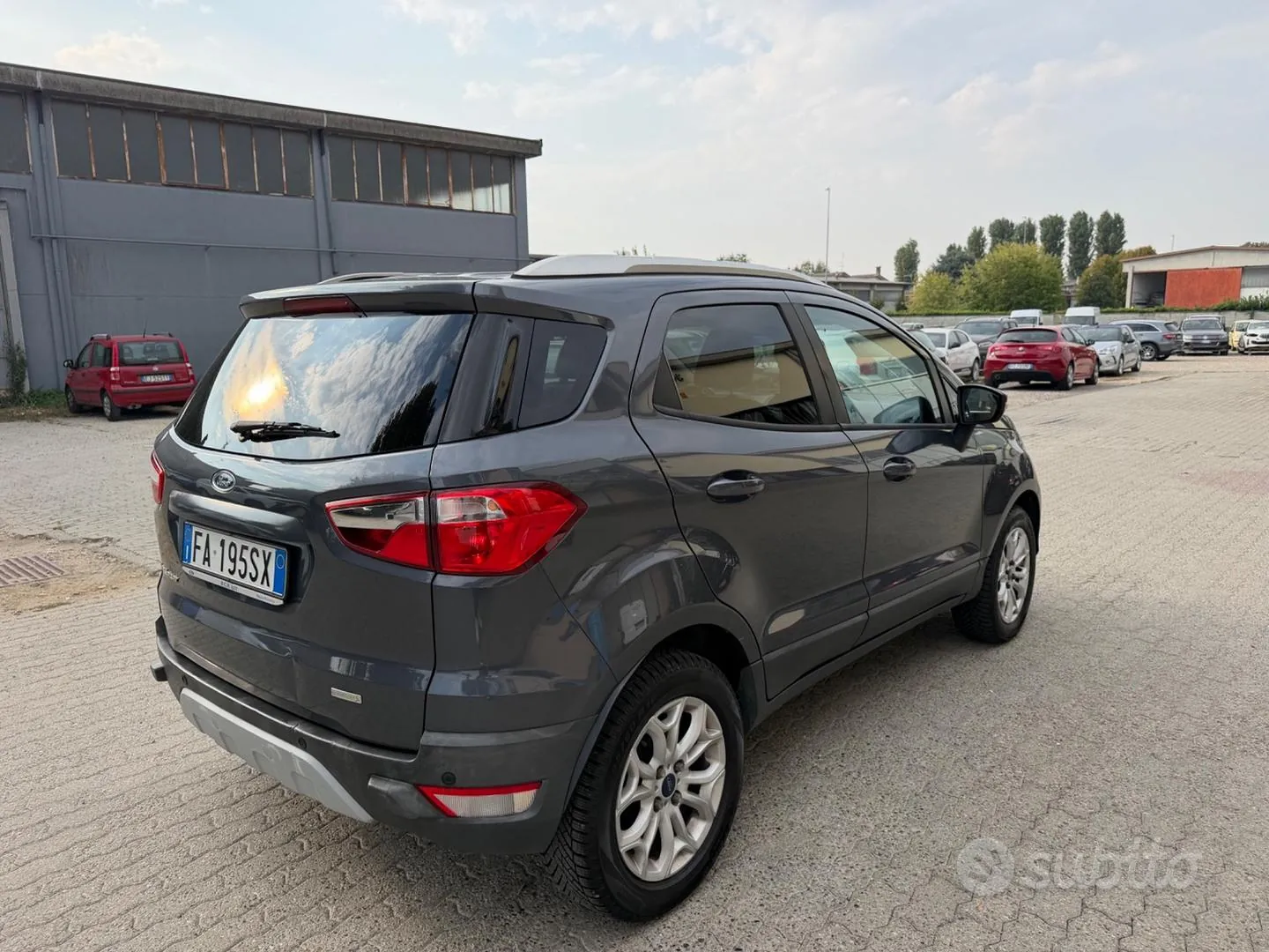 Ford Ecosport 2015 photo 4