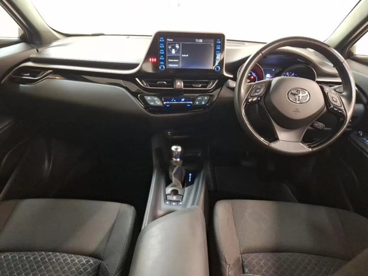 Toyota C-Hr 2022 photo 3