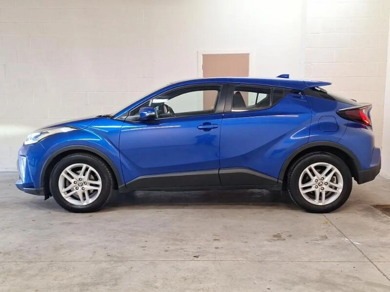 Toyota C-Hr 2022 photo 4