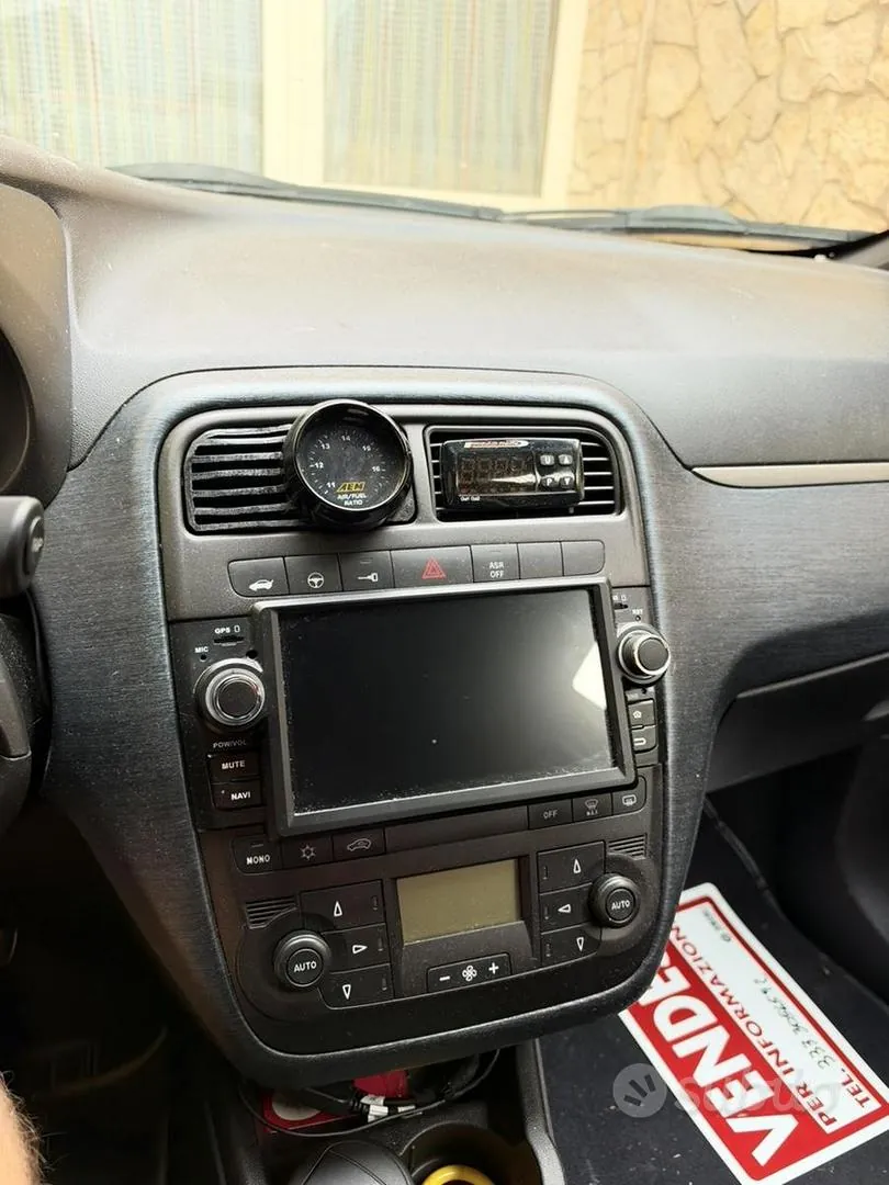 Fiat Grande Punto 2008 photo 3