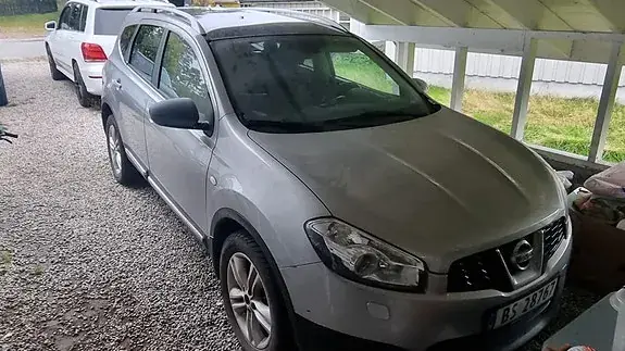 Nissan Qashqai+2 2011 photo 2