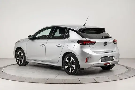 Opel Corsa E 2023 photo 3