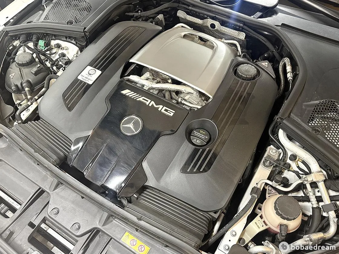 Mercedes-Benz S63 2024 photo 5
