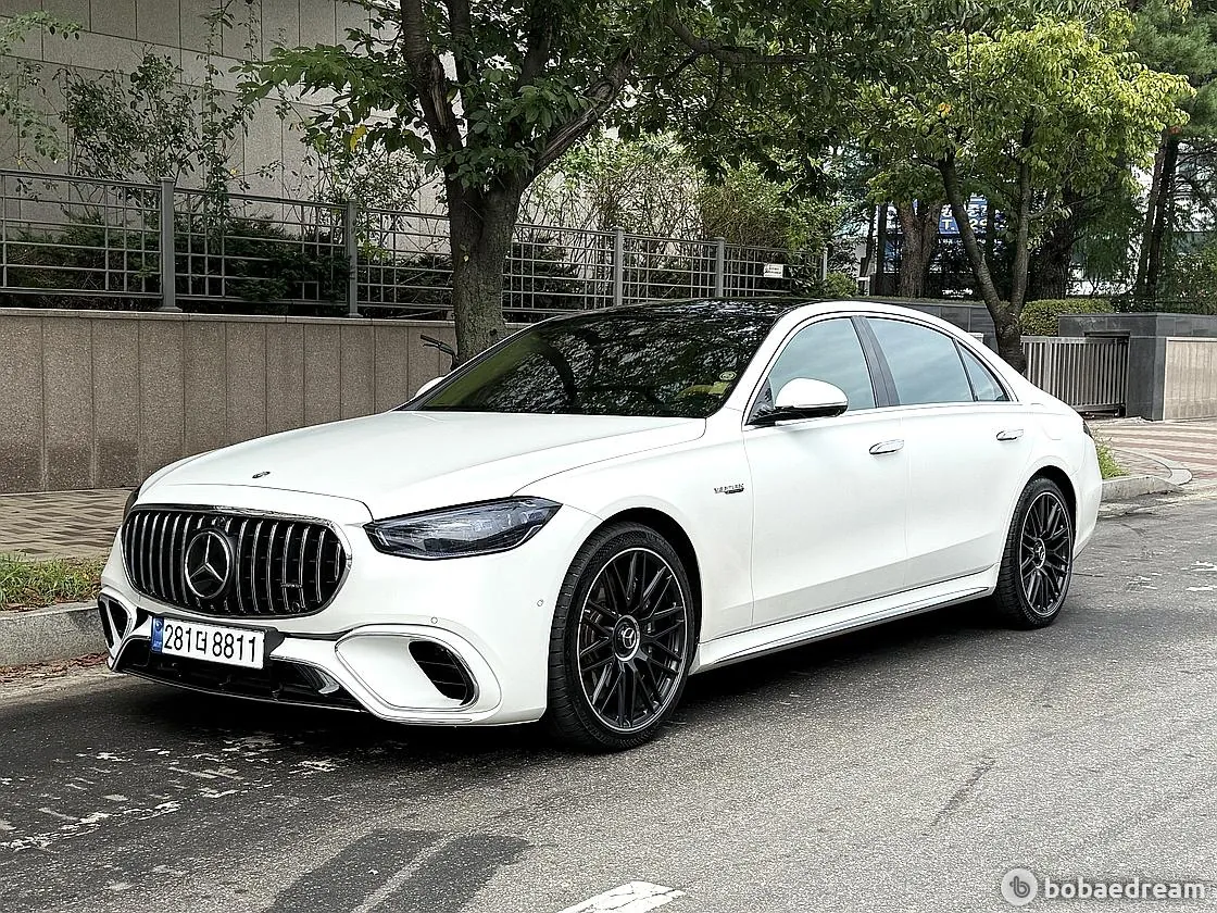 Mercedes-Benz S63
