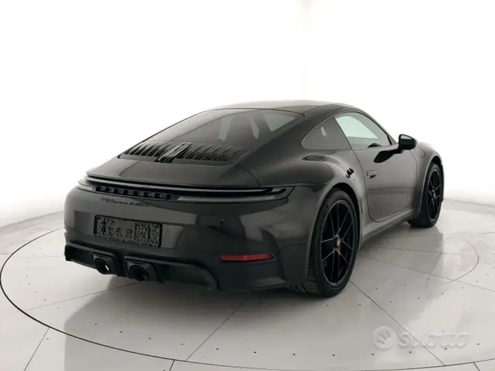 Porsche 911 2026 photo 3