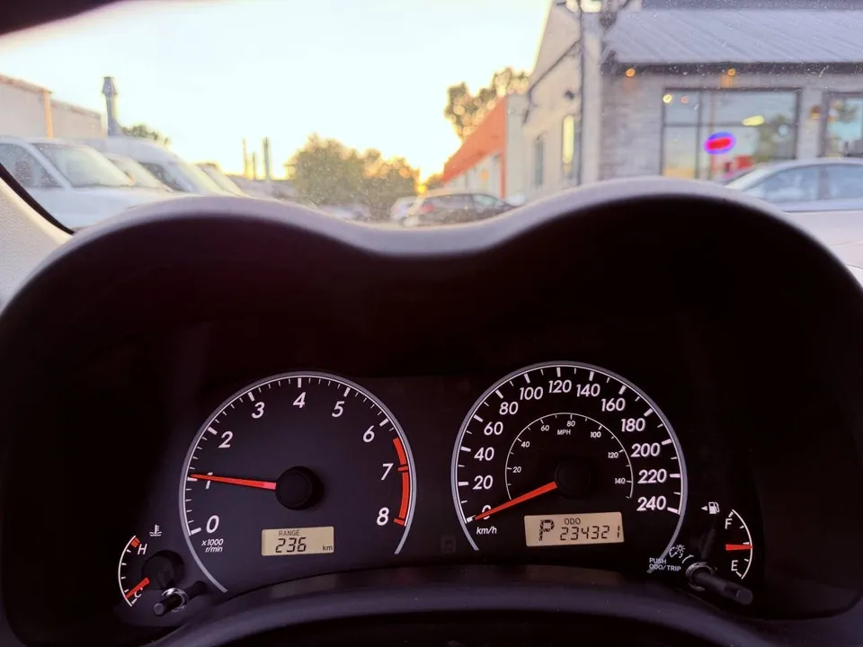 Toyota Corolla 2013 photo 2