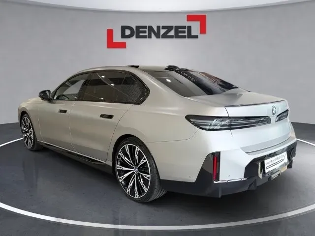 BMW I7 2026 photo 3