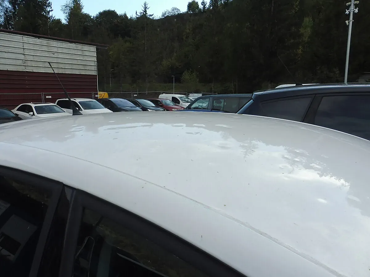 Seat Ibiza 2015 photo 3