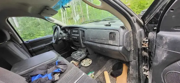 Dodge Ram 1500 2004 photo 4