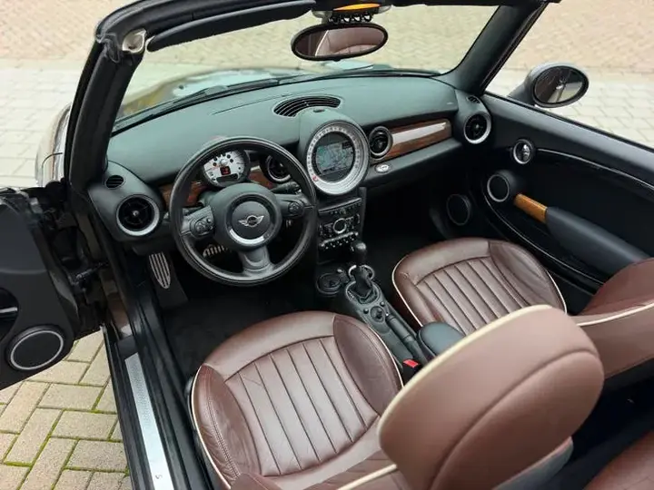 Mini Cabrio 2011 photo 3