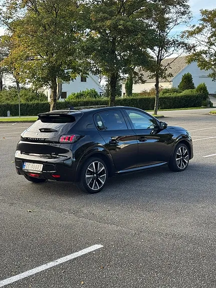 Peugeot E-208 2021 photo 5