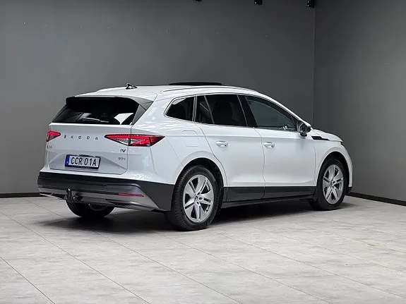 Skoda Enyaq 2023 photo 2