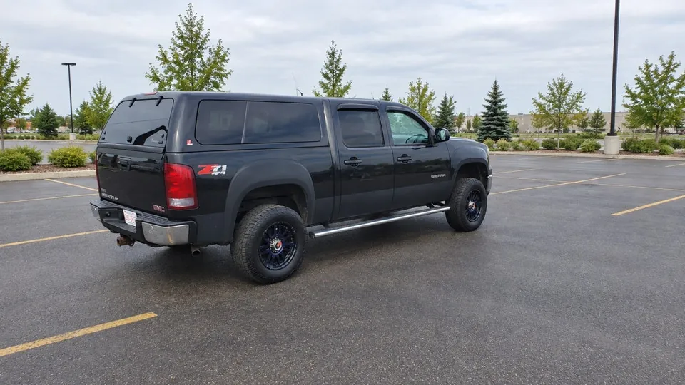GMC Sierra 1500 2010 photo 4