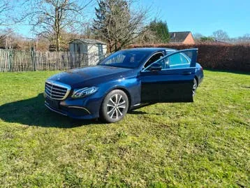 Mercedes-Benz E200D