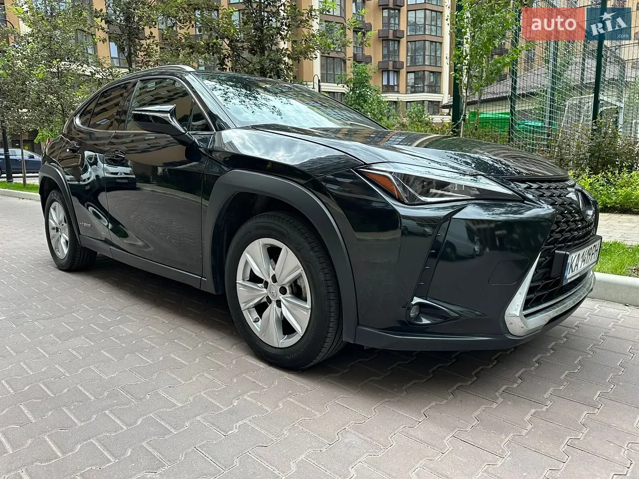 Lexus Ux 2021 photo 3