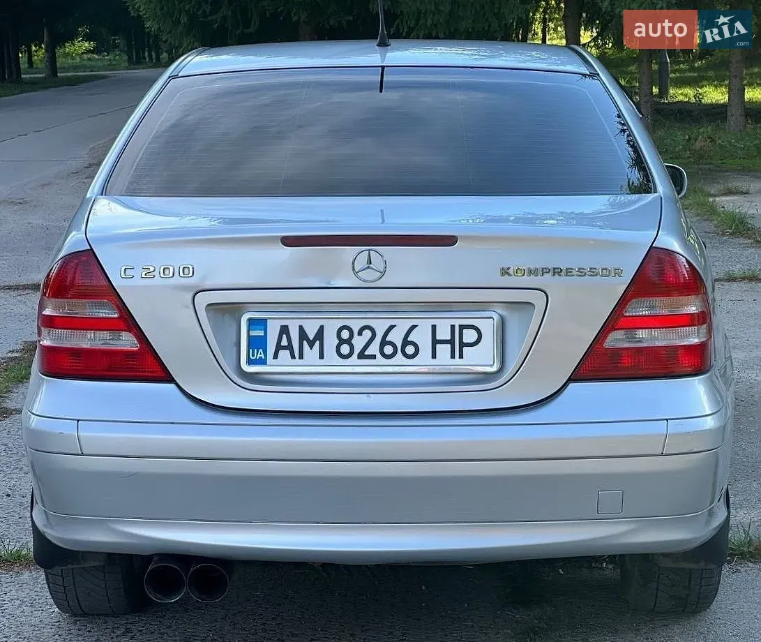 Mercedes-Benz C-Class 2006 photo 5