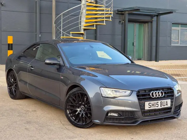 Audi A5 2015 photo 2