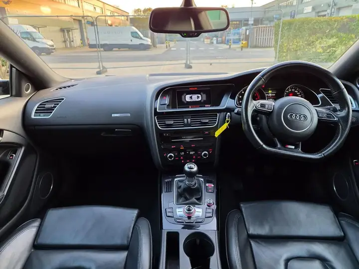 Audi A5 2015 photo 4