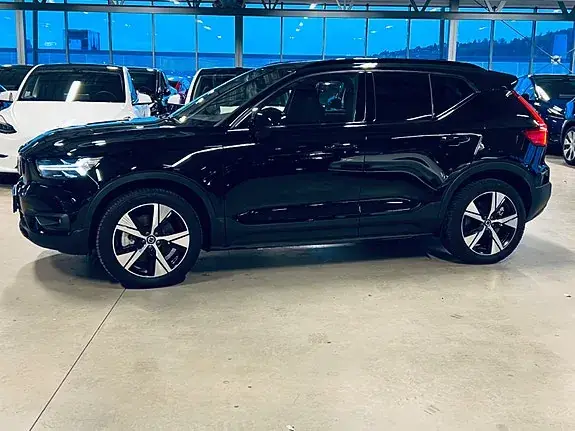 Volvo Xc40 2022 photo 2